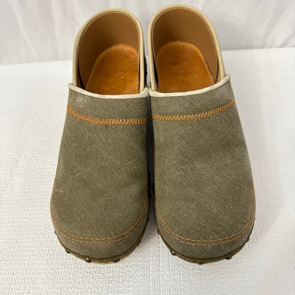 Dansko Clogs Womens Size 10 Olive Canvas Studded Slip On Boho EU 40 - Picture 3 of 10